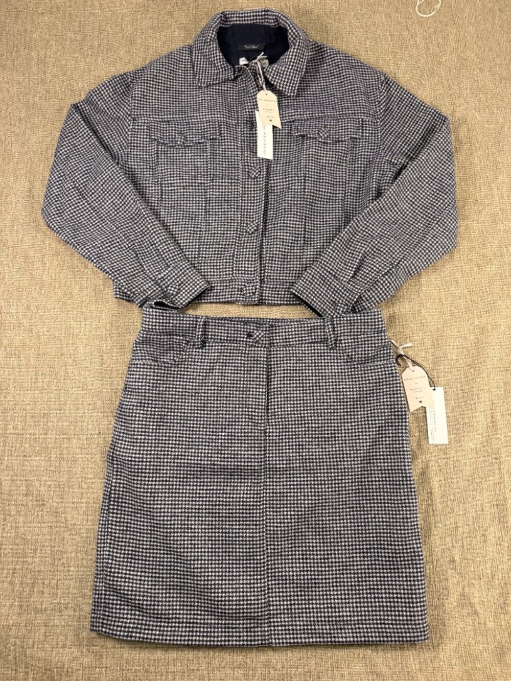Cupcakes and Cashmere NWT Houndstooth Cropped Jacket Mini Skirt Set Small